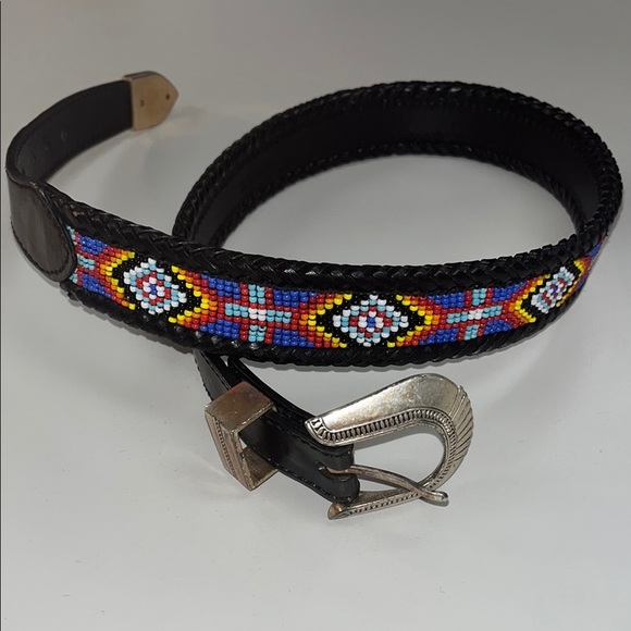 Beaded Black Leather Belt with Silver tone Buckle vintage / preowned size 28” in - Picture 1 of 13